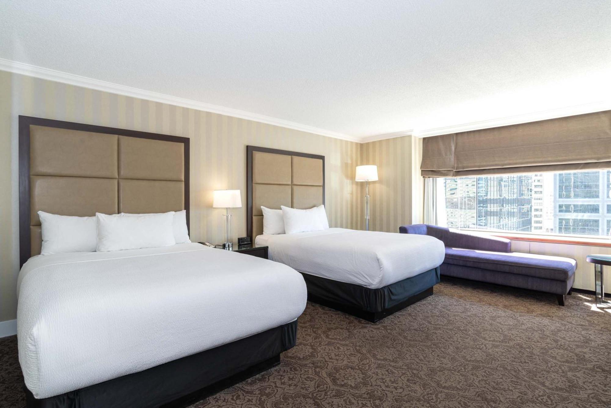 Sandman Signature Edmonton Downtown Hotel Exterior foto