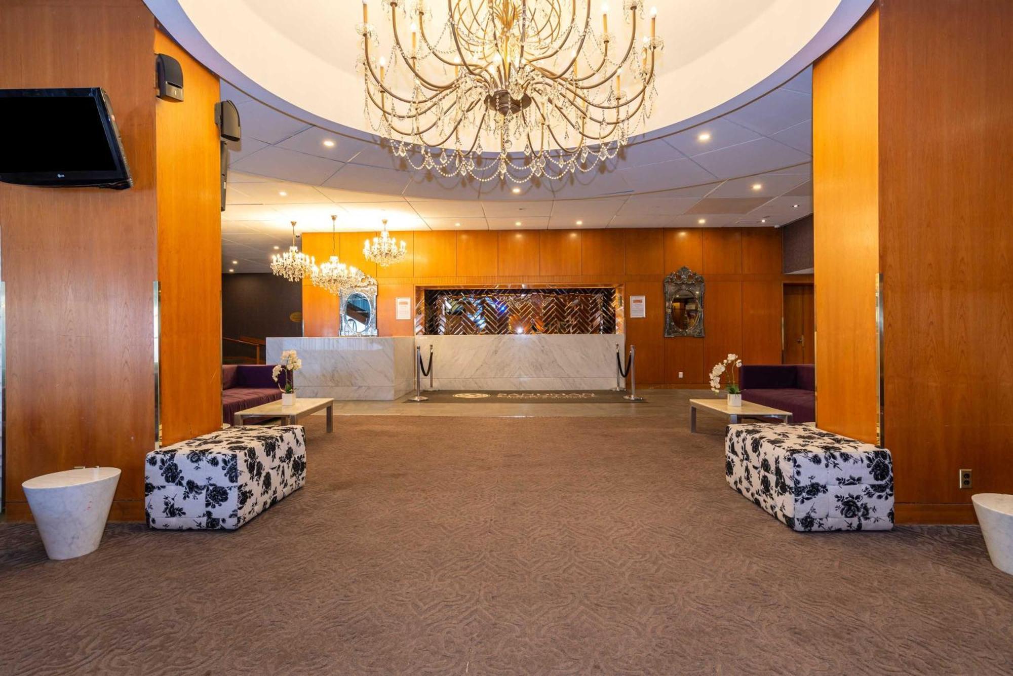 Sandman Signature Edmonton Downtown Hotel Exterior foto